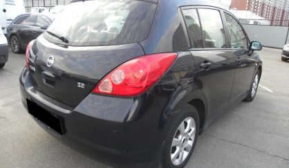 Nissan TIIDA 2008