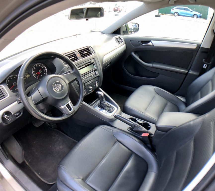 Volkswagen Jetta 2013