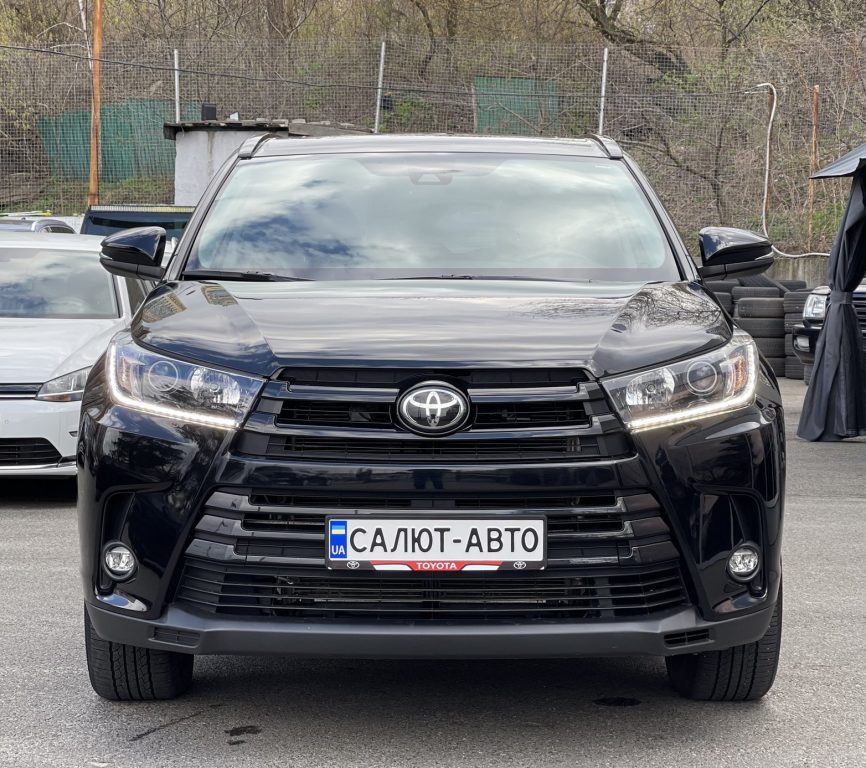 Toyota Highlander 2019