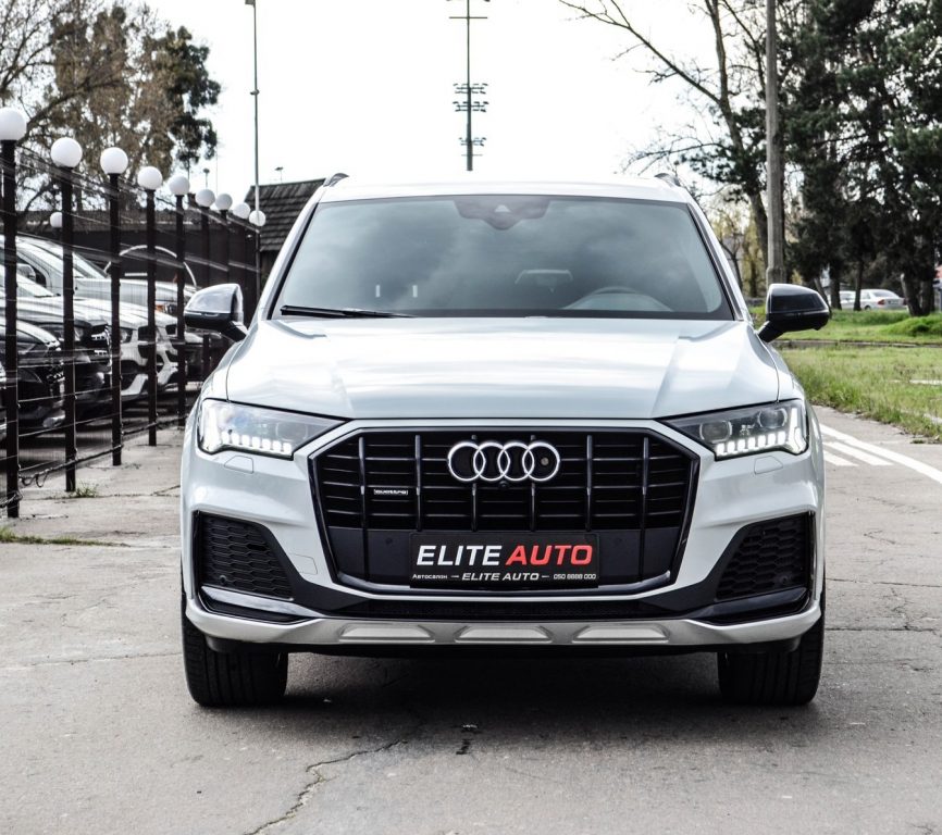 Audi Q7 2021