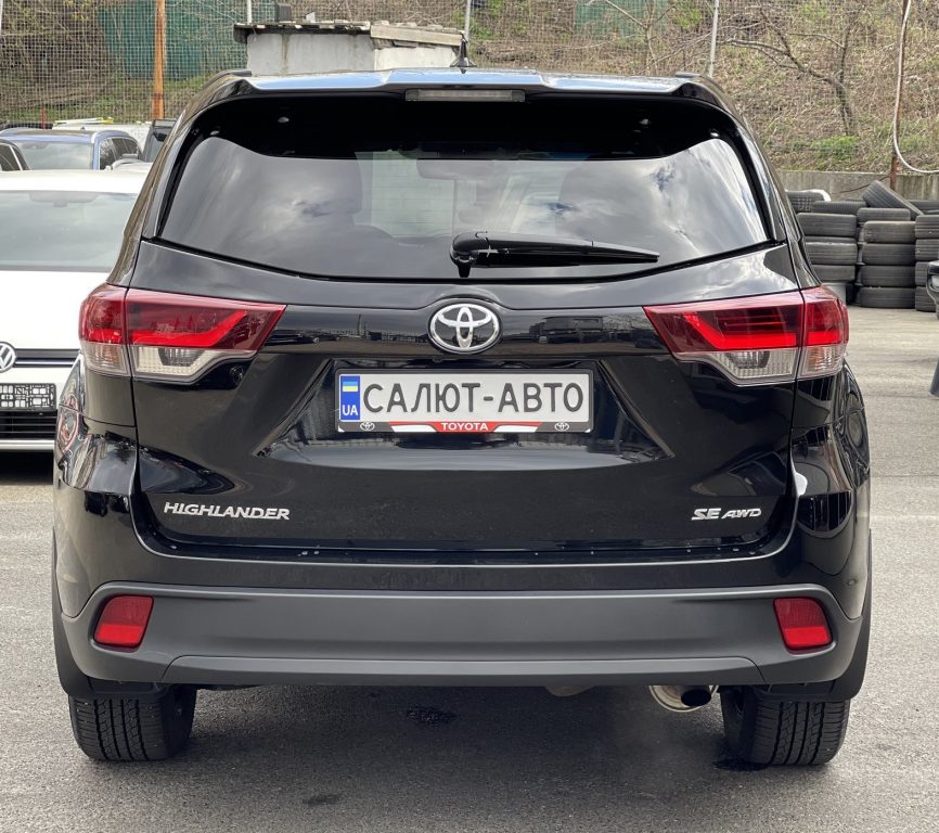 Toyota Highlander 2019