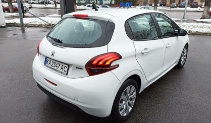 Peugeot 208 2017