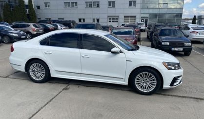 Volkswagen Passat B8 2016