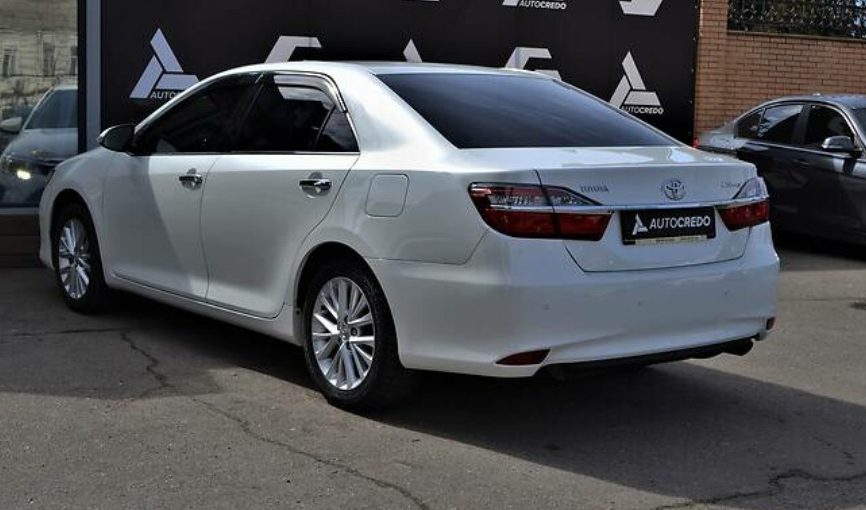 Toyota Camry 2014