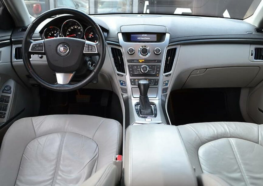 Cadillac CTS 2012