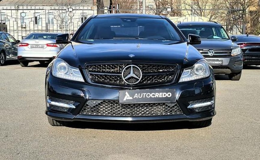 Mercedes-Benz C 250 2012