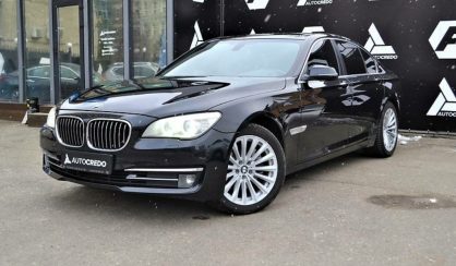 BMW 740 2012