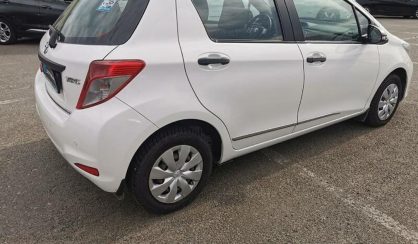 Toyota Yaris 2012