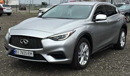 Infiniti QX30 2016