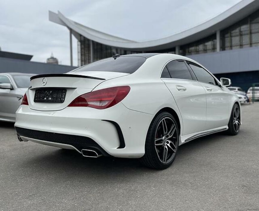 Mercedes-Benz CLA 250 2014