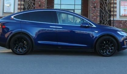 Tesla Model X 2016