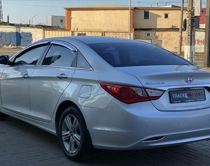 Hyundai Sonata 2013