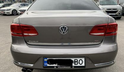 Volkswagen Passat B7 2012