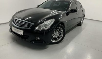 Infiniti G25 2012