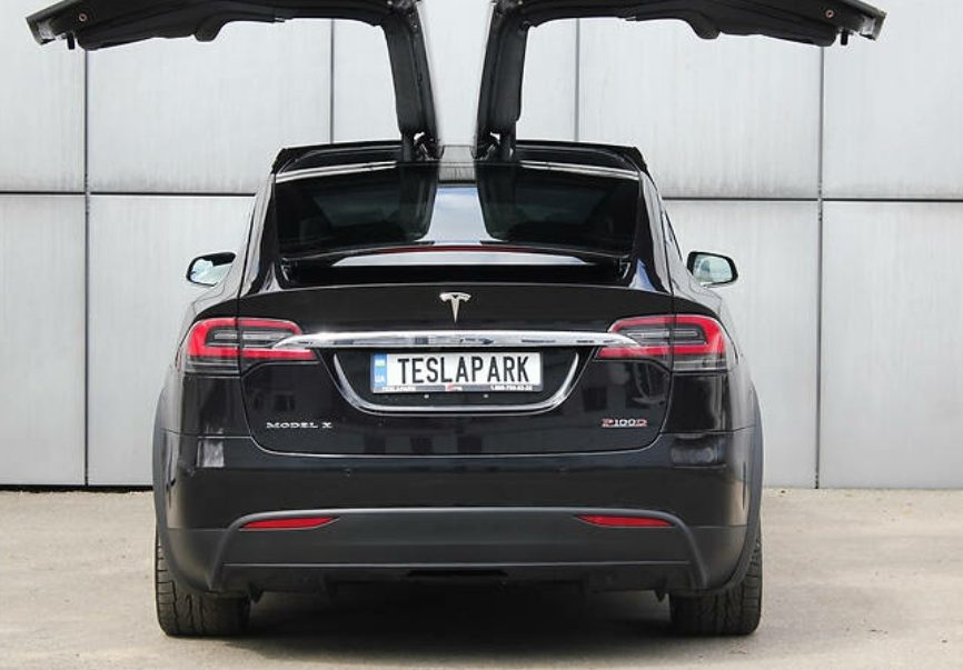 Tesla Model X 2016