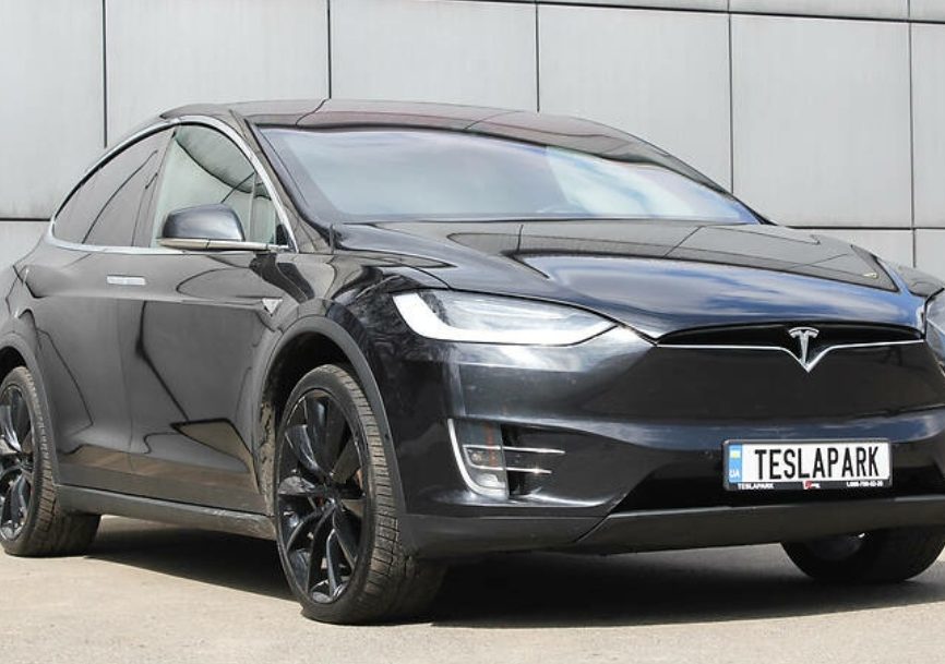 Tesla Model X 2016