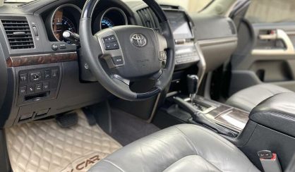 Toyota Land Cruiser 200 2008