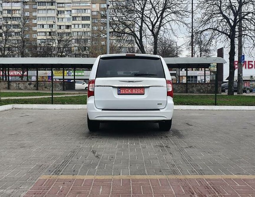 Chrysler Town & Country 2016