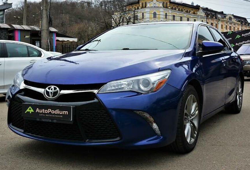 Toyota Camry 2015