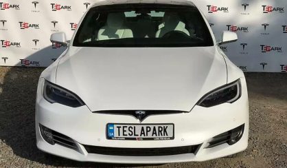 Tesla Model S 2018