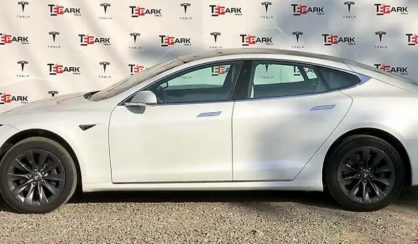 Tesla Model S 2018