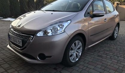 Peugeot 208 2013