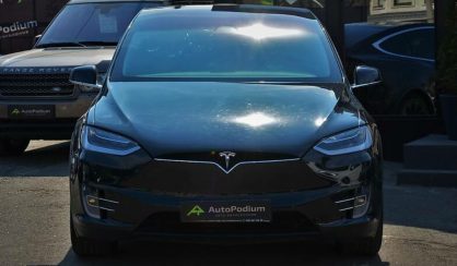 Tesla Model X 2018