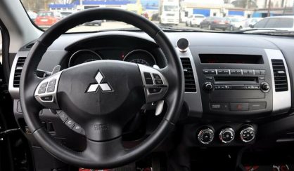 Mitsubishi Outlander 2012