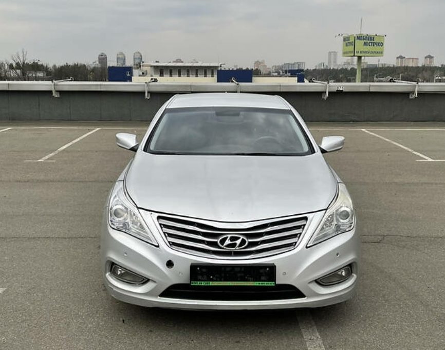 Hyundai Grandeur 2011