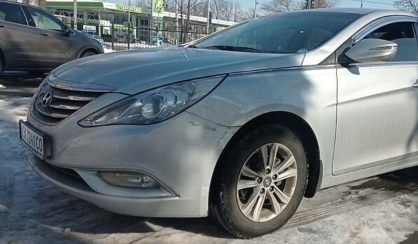 Hyundai Sonata 2013