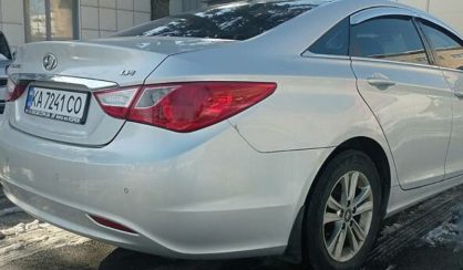 Hyundai Sonata 2013