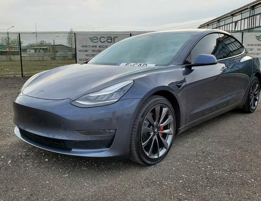 Tesla Model 3 2019