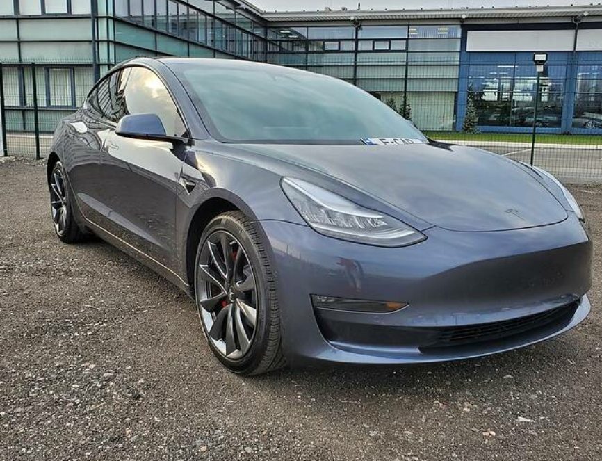 Tesla Model 3 2019