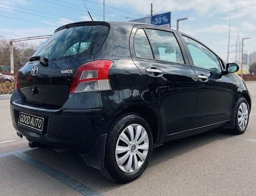 Toyota Yaris 2010