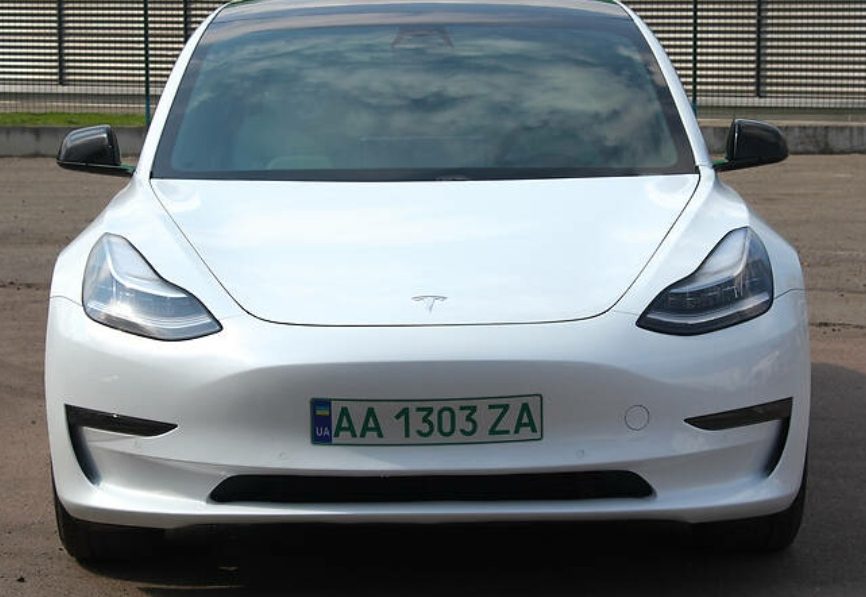 Tesla Model 3 2020