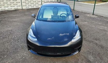 Tesla Model 3 2019