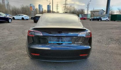 Tesla Model 3 2019