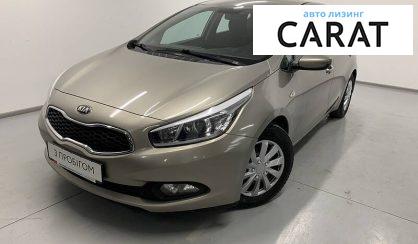 Рассмотреть Kia Ceed 2013 Kia Ceed 2013 - авто лізинг Carat
