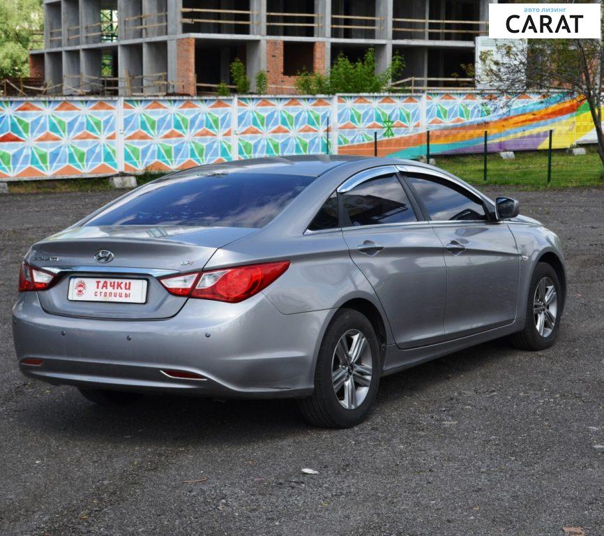 Hyundai Sonata 2012