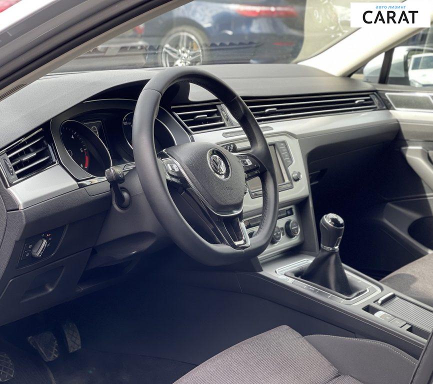 Volkswagen Passat B8 2014