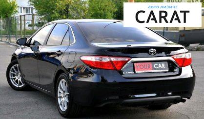 Toyota Camry 2021