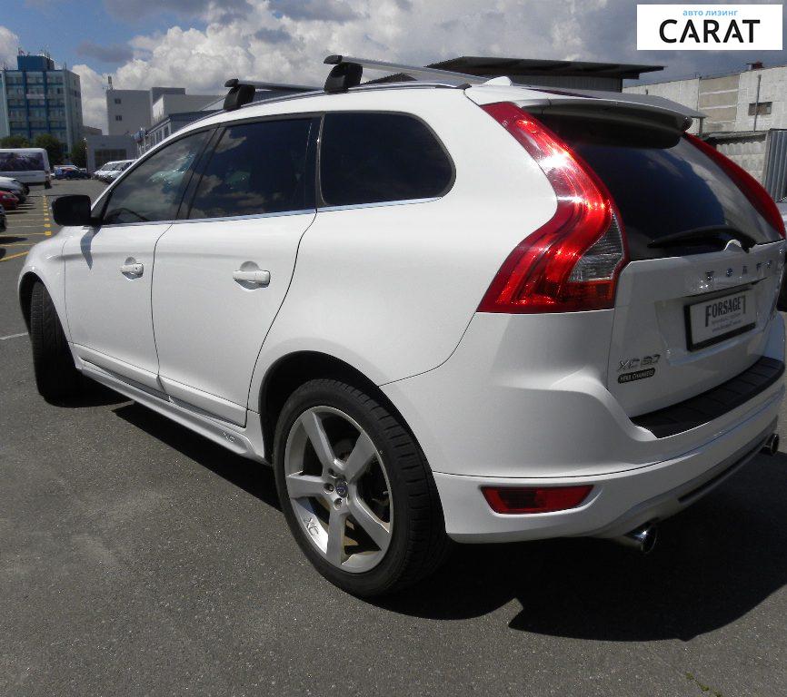 Volvo XC70 2011