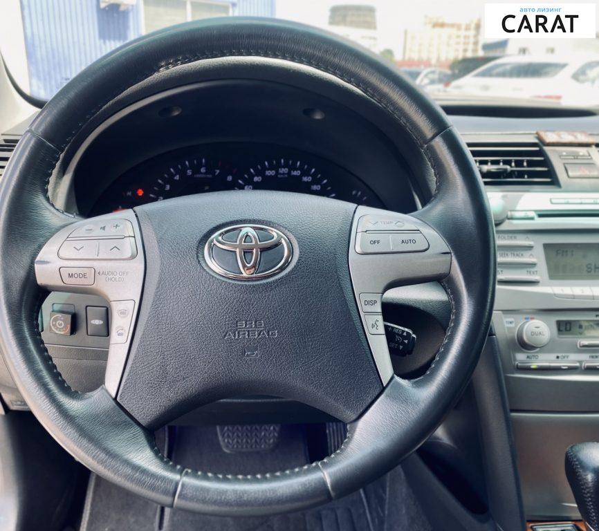 Toyota Camry 2010