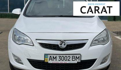 Opel Astra J 2011