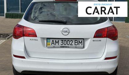 Opel Astra J 2011