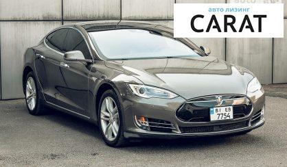 Tesla Model S 2015