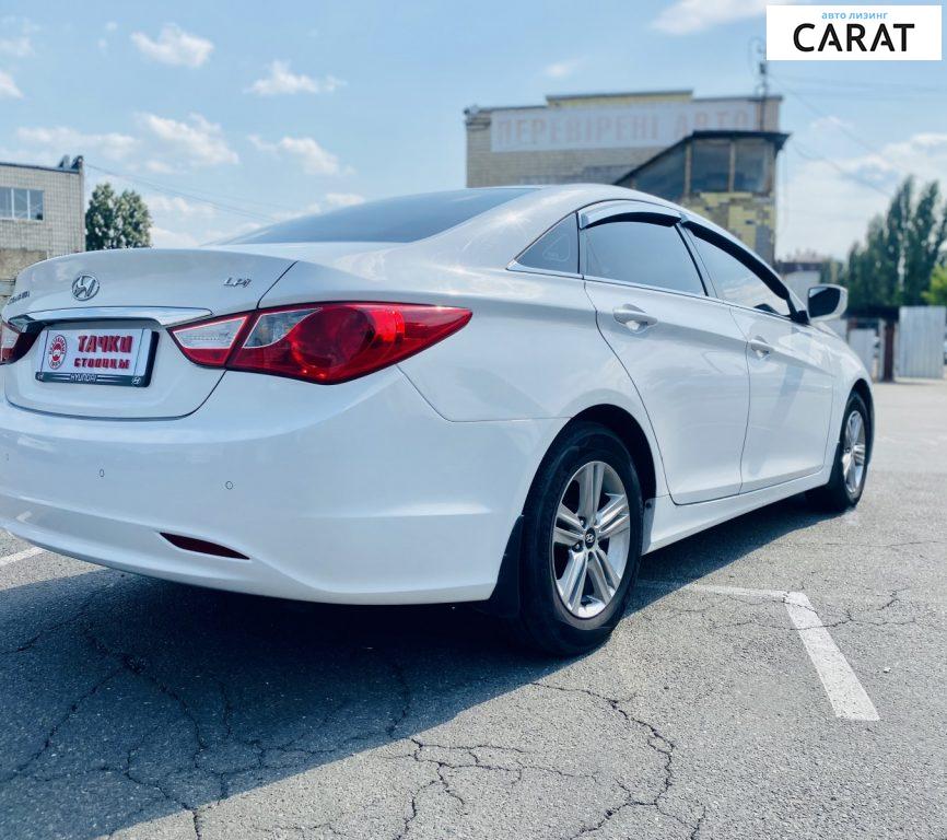 Hyundai Sonata 2013