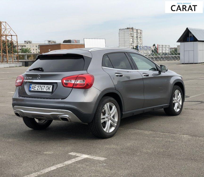 Mercedes-Benz GLA 220 2014