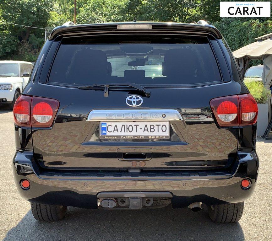 Toyota Sequoia 2018