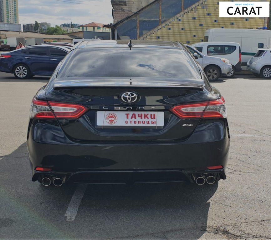 Toyota Camry 2019